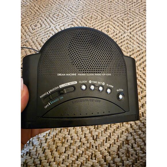 Sony Dream Machine ICF-C218 AM FM Digital Alarm Clock Radio - Black - Picture 8 of 16